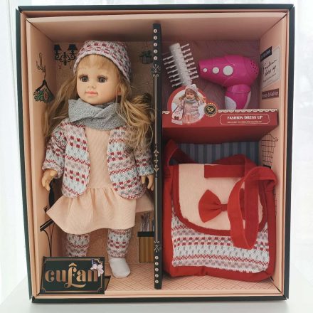 Păpușă Model Cufan cu Accesorii